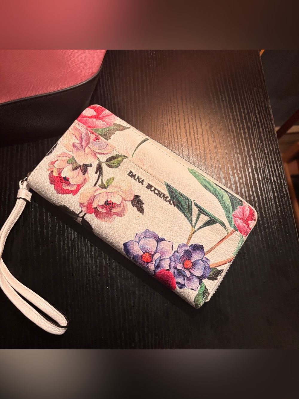 Dana Buchman White Floral Zip Wristlet Wallet